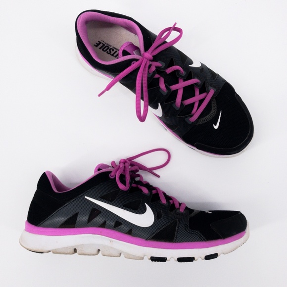 Nike Shoes - Nike : Women's Flex Supreme TR 2 Cross Trainers 9